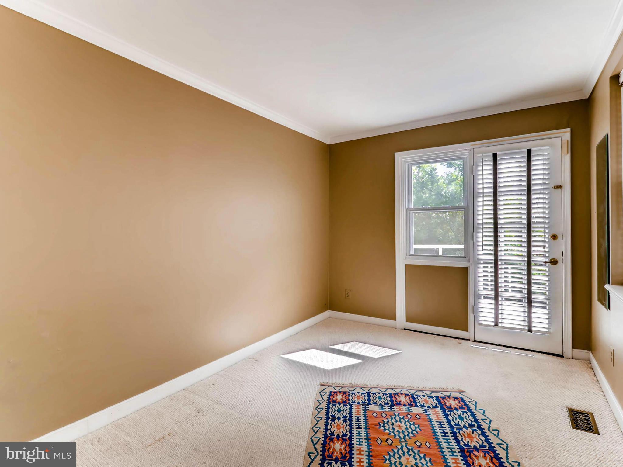 1037 Riverside Avenue Baltimore, MD 21230 - Photo 24 of 30 Bedroom #2 w/ private balcony access