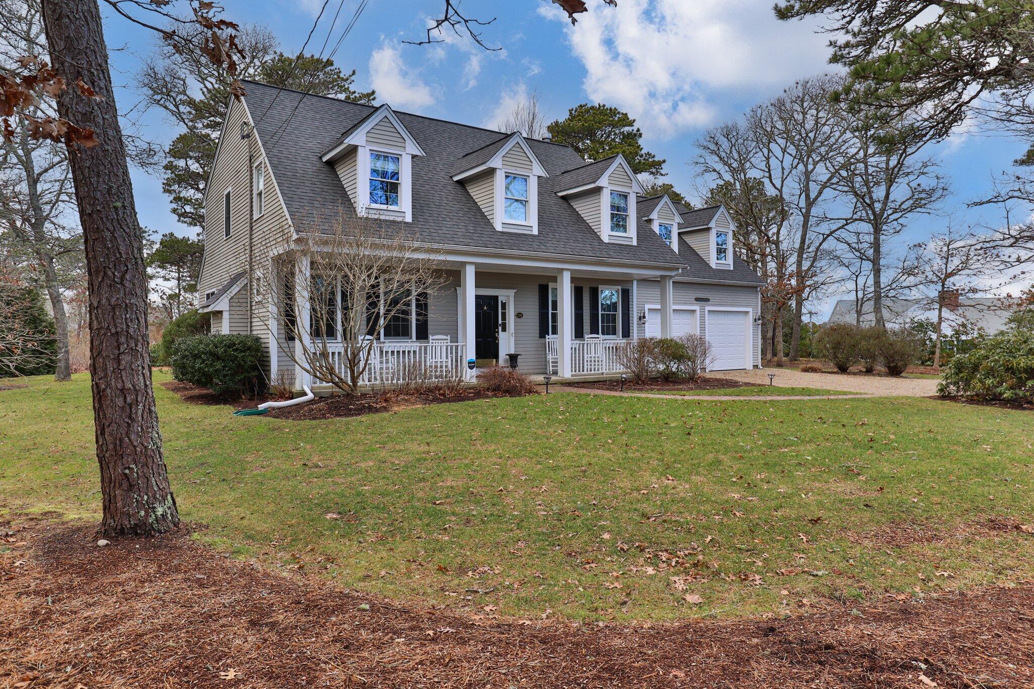 331 Riverview Drive Chatham, MA 02633 - Photo 3 of 39 3-web-or-mls-331-riverview-dr