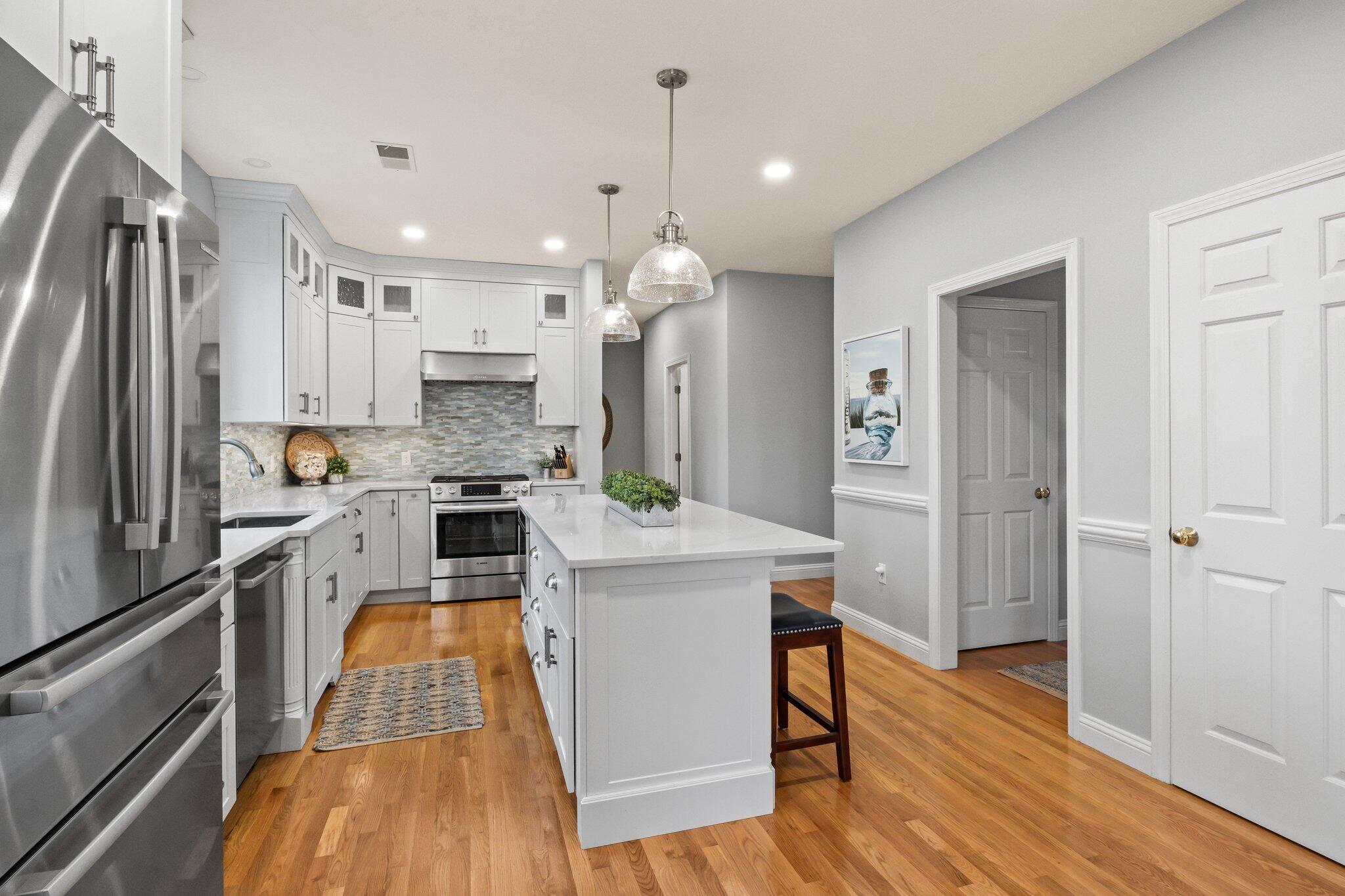 331 Riverview Drive Chatham, MA 02633 - Photo 7 of 39 14-web-or-mls-331-riverview-dr