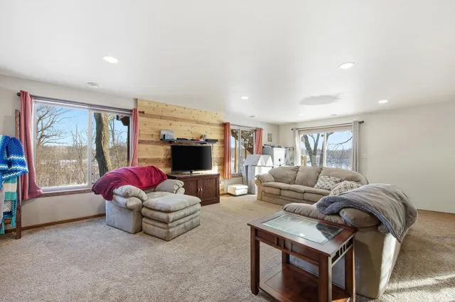 $525,000 | 13276 Donnie Jay Lane, Detroit Lakes, MN 56501