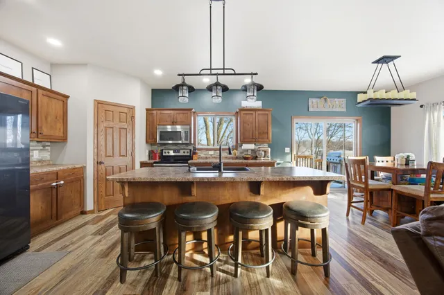 $525,000 | 13276 Donnie Jay Lane, Detroit Lakes, MN 56501