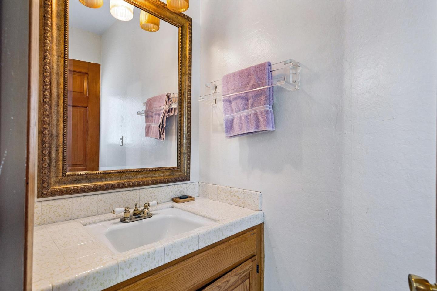20615 Leonard Road Saratoga, CA 95070 - Photo 22 of 29 Gallery Image 22