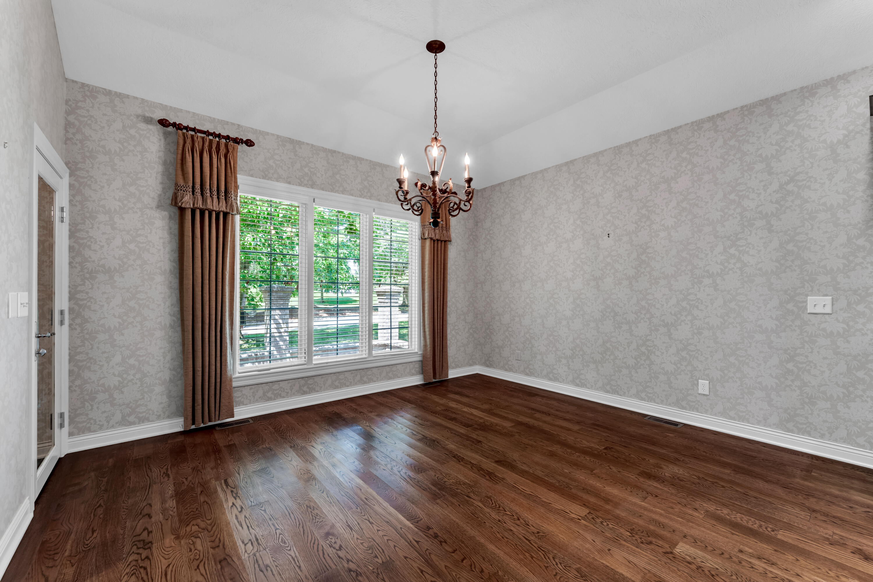 3901 East Villa Way Springfield, MO 65809 - Photo 22 of 58 VillaWay-80-28
