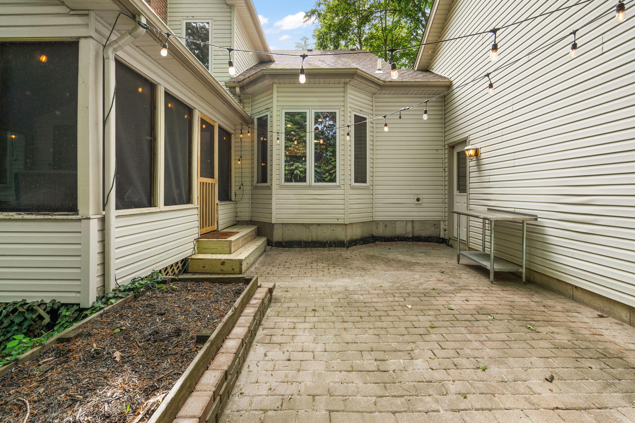12227 South Williams Court Crown Point, IN 46307 - Photo 54 of 68 2048x1365