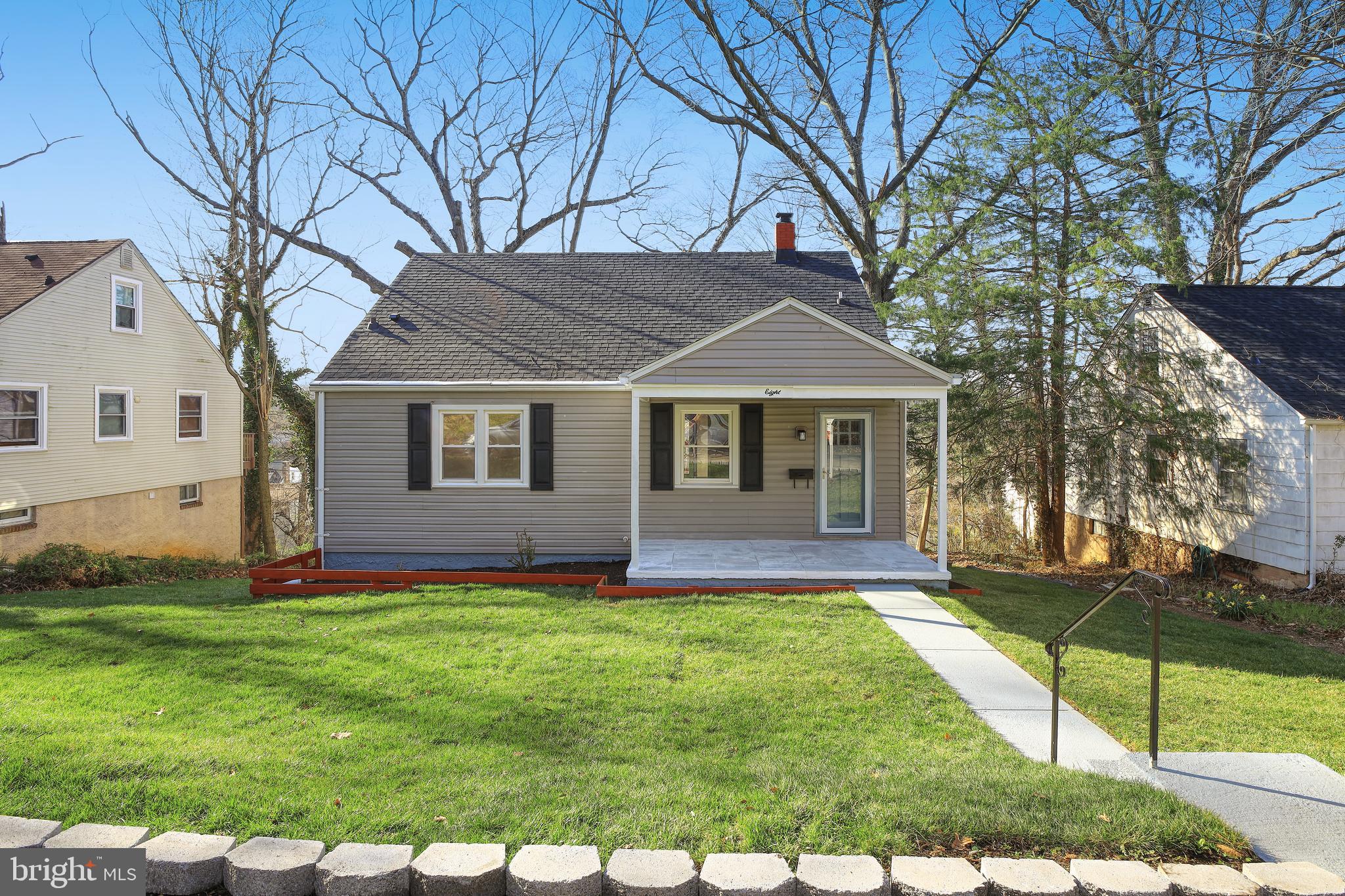 8 Beacon Hill Road Gwynn Oak, MD 21207 - Photo 2 of 24