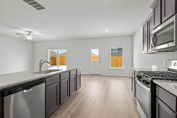 $2,340 | 1504 Harvester Drive, Fort Worth, TX 76140