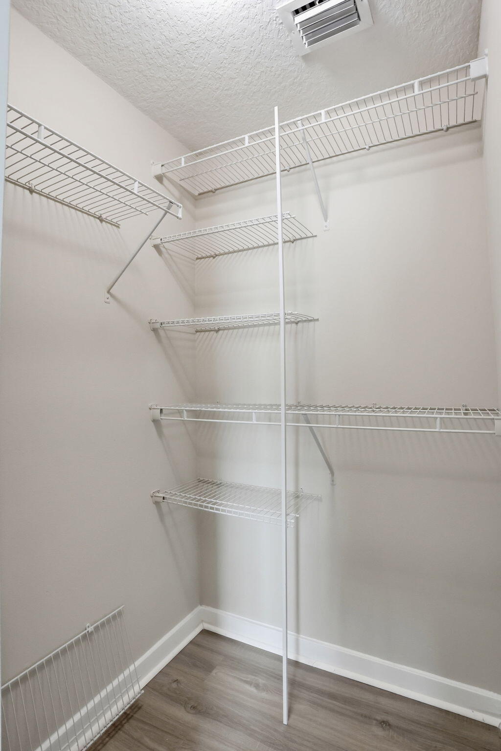 3611 High Ridge Road, Unit 308 Boynton Beach, FL 33426 - Photo 16 of 37 9-web-or-mls-0E2A6319