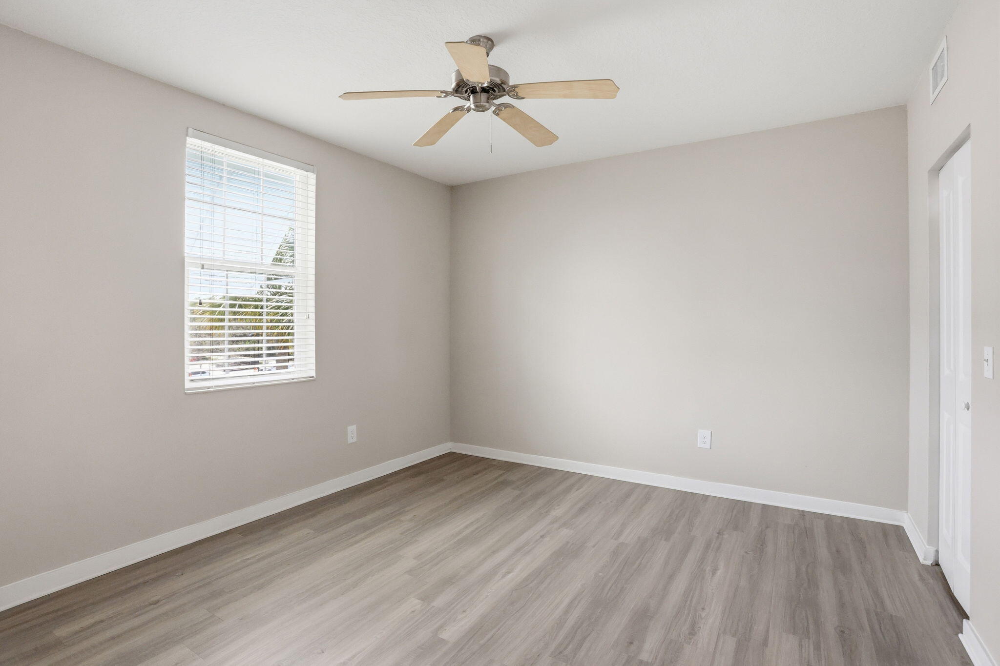 3611 High Ridge Road, Unit 308 Boynton Beach, FL 33426 - Photo 18 of 37 11-web-or-mls-0E2A6313