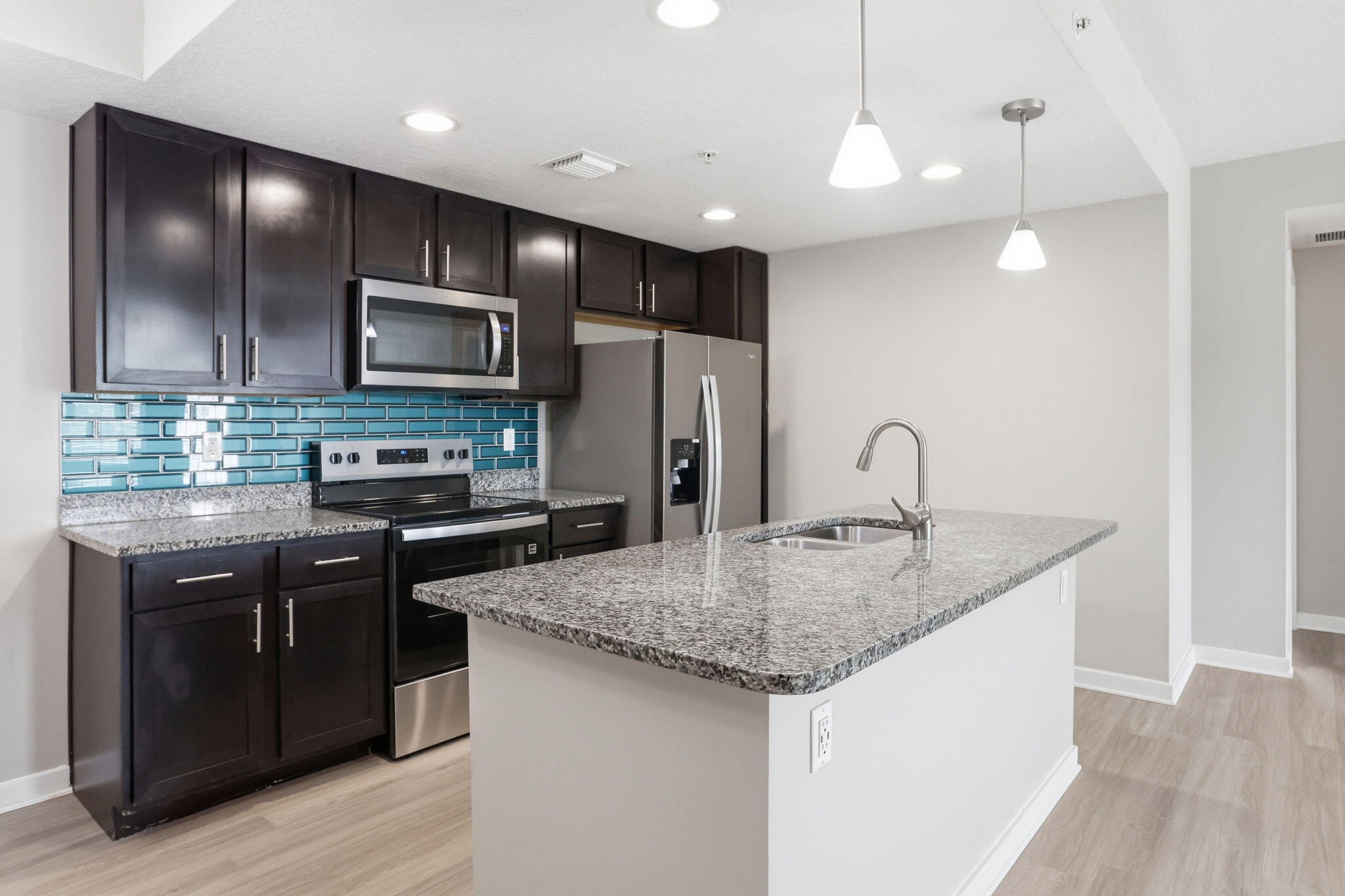 3611 High Ridge Road, Unit 308 Boynton Beach, FL 33426 - Photo 7 of 37 19-web-or-mls-0E2A6289