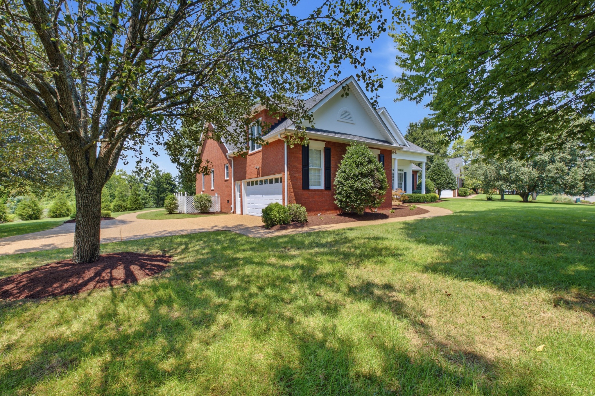 2021 Blue Ribbon Downs Lebanon, TN 37087 - Photo 3 of 33 Gallery Image 3