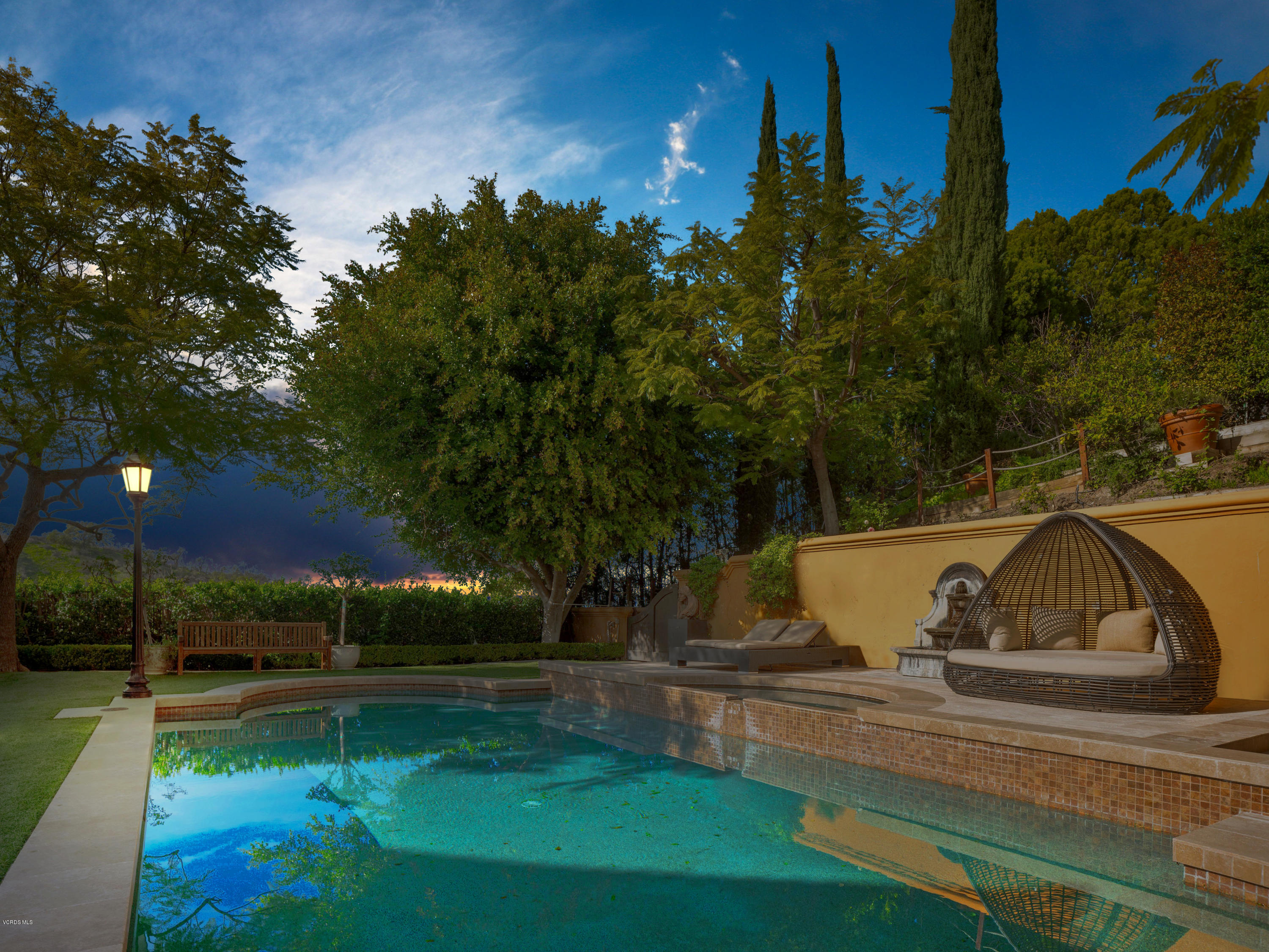 14003 Aubrey Road Beverly Hills, CA 90210 - Photo 11 of 49 a view of swimming pool with garden