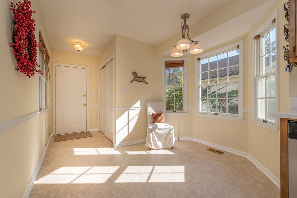 106 Boxwood Road Aiken, SC 29803 - Photo 4 of 31