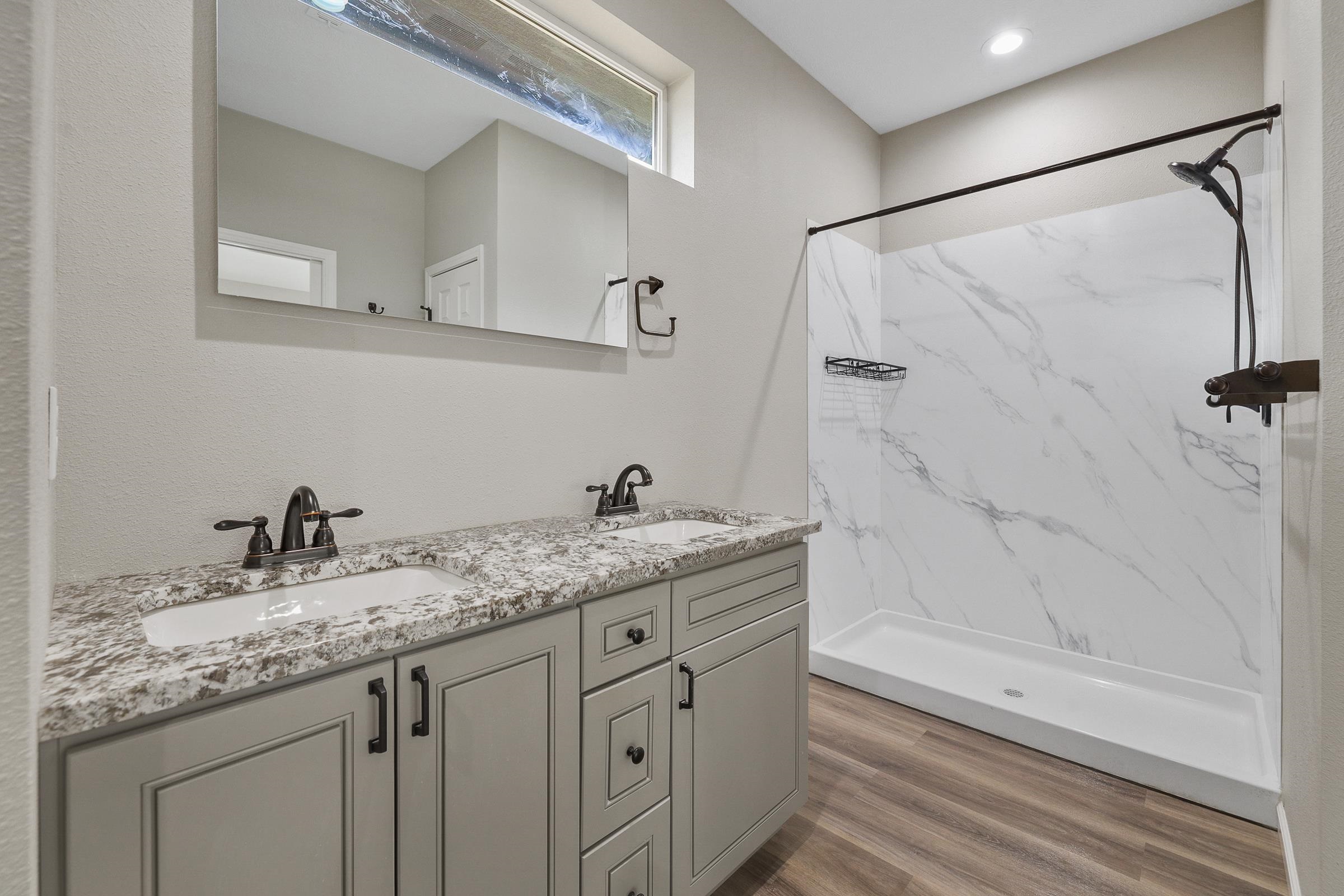 718 South Farr Road Spokane Valley, WA 99206 - Photo 16 of 28 Gallery Image 16