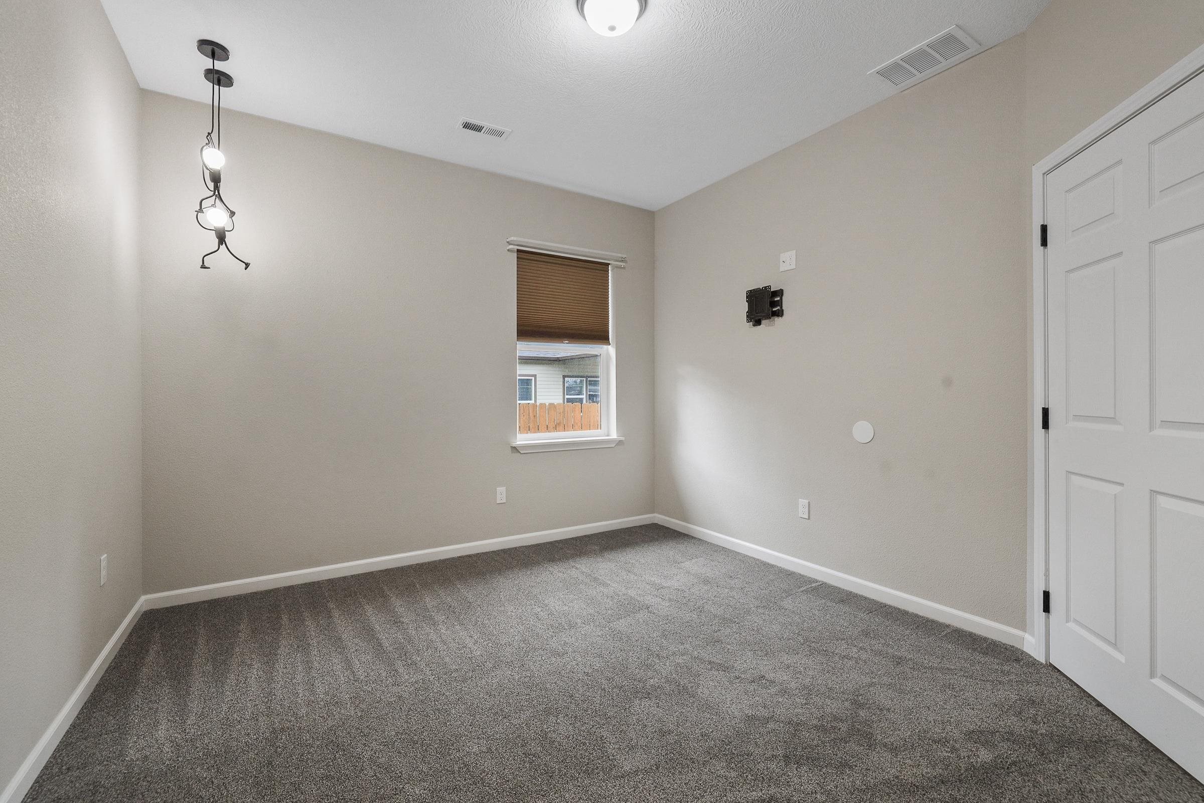 718 South Farr Road Spokane Valley, WA 99206 - Photo 19 of 28 Gallery Image 19