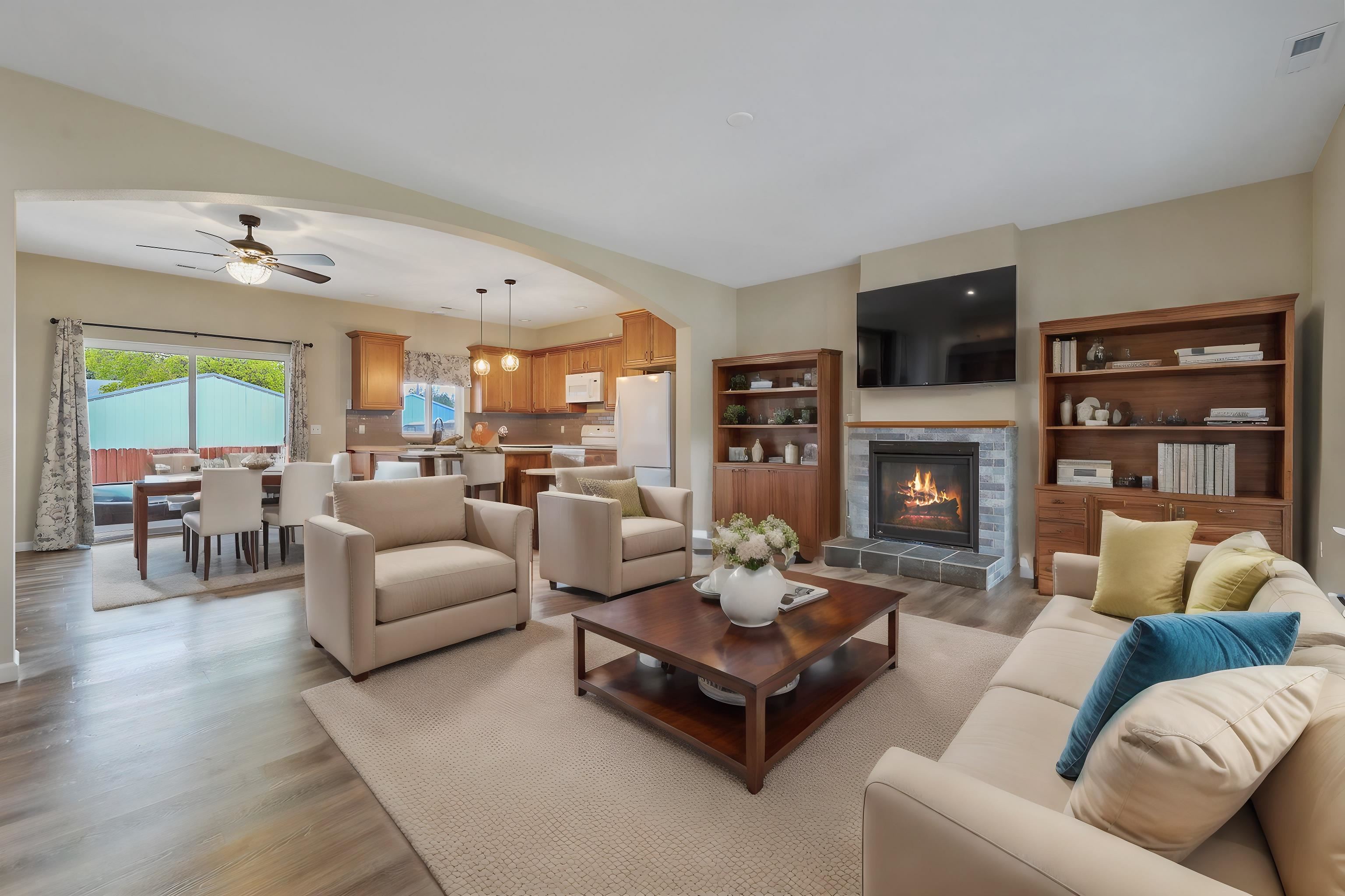 718 South Farr Road Spokane Valley, WA 99206 - Photo 2 of 28 Gallery Image 2