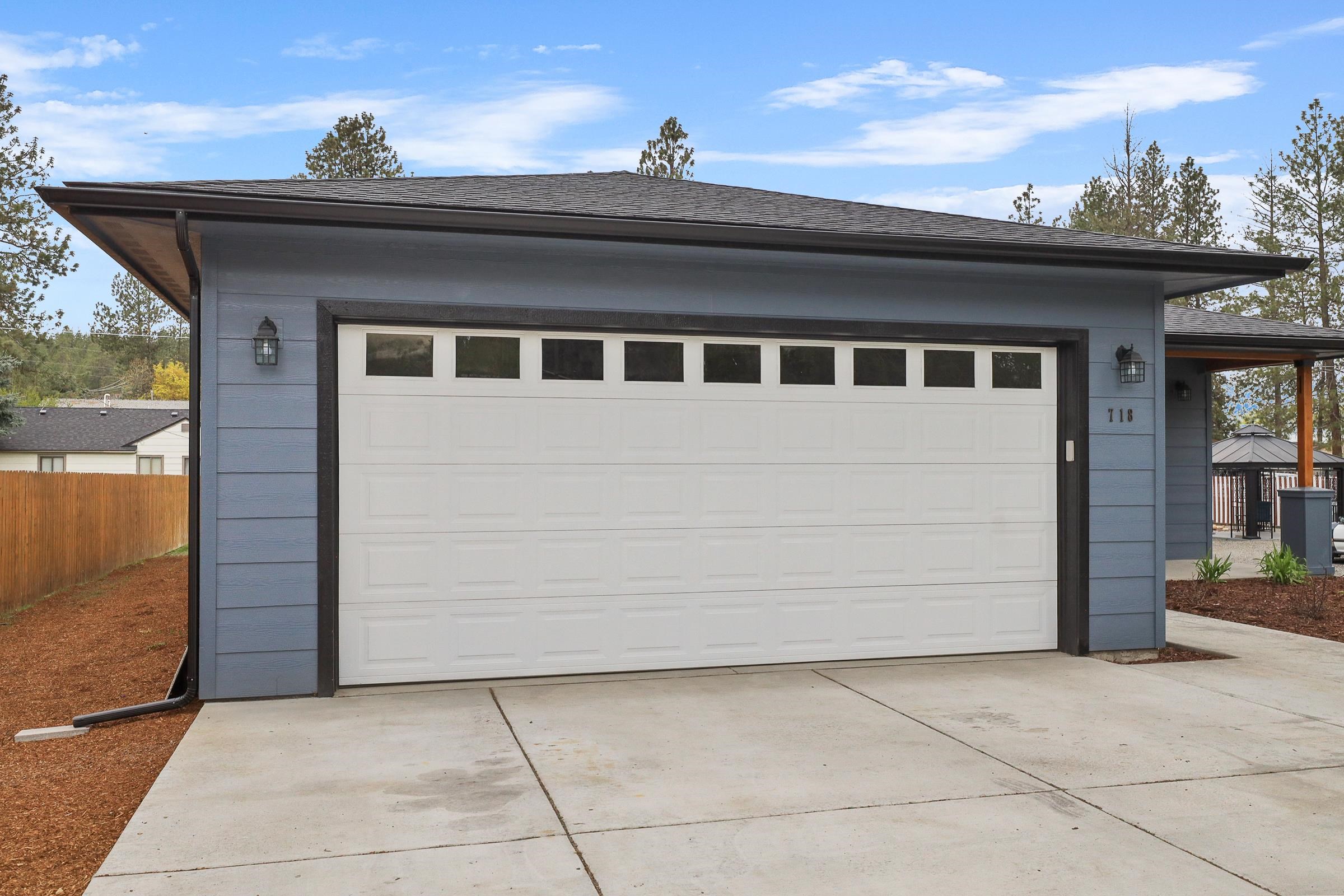 718 South Farr Road Spokane Valley, WA 99206 - Photo 4 of 28 Gallery Image 4