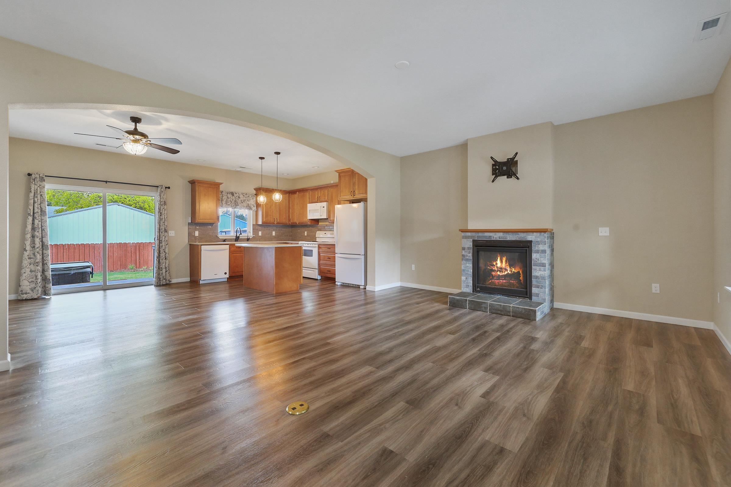 718 South Farr Road Spokane Valley, WA 99206 - Photo 7 of 28 Gallery Image 7