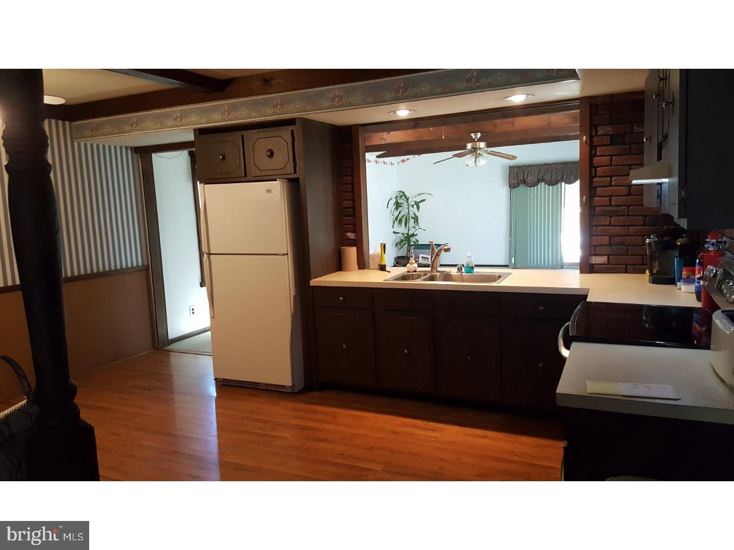 4384 Coles Mill Road Williamstown, NJ 08094 - Photo 6 of 16 Kitchen