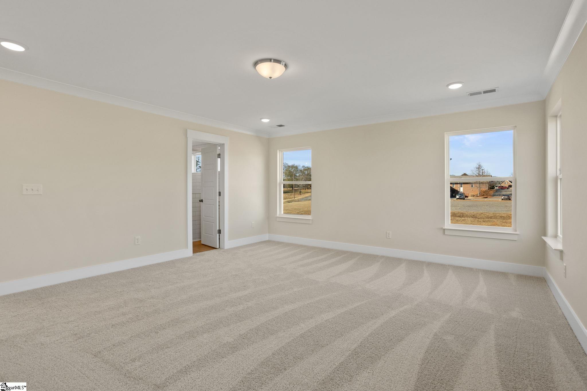 1716 Constitution Lane Moore, SC 29369 - Photo 23 of 29