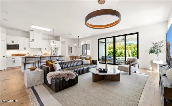 $3,999,999 | 3631 North 54th Court, Phoenix, AZ 85018