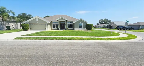 $335,000 | 1400 Eagle Crest Boulevard, Winter Haven, FL 33881