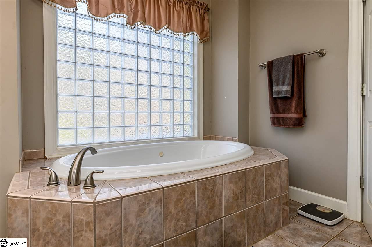 325 Acker Road Belton, SC 29627 - Photo 17 of 36