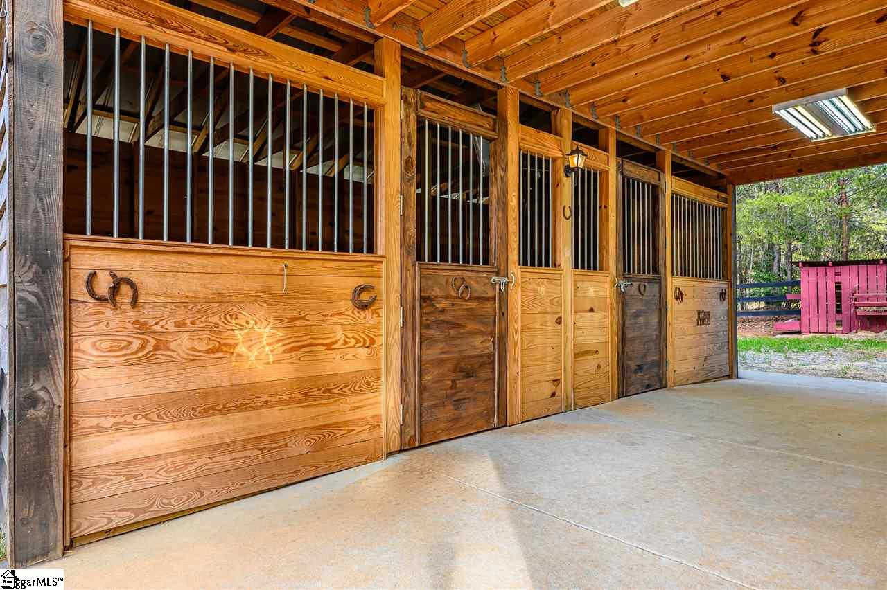 325 Acker Road Belton, SC 29627 - Photo 31 of 36
