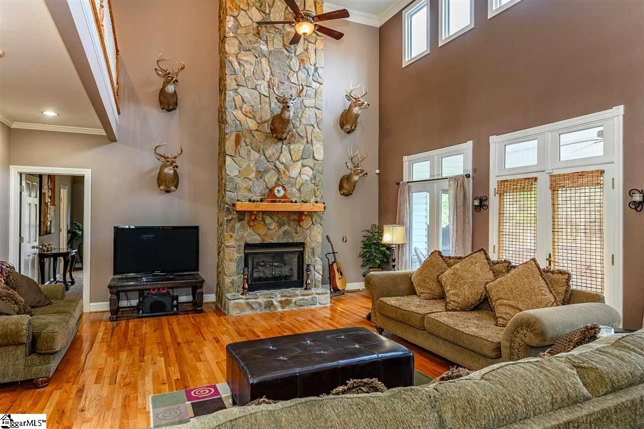 325 Acker Road Belton, SC 29627 - Photo 7 of 36