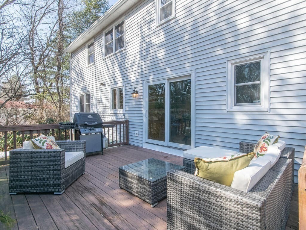 19 Quinnehtuk Road Longmeadow, MA 01106 - Photo 40 of 42