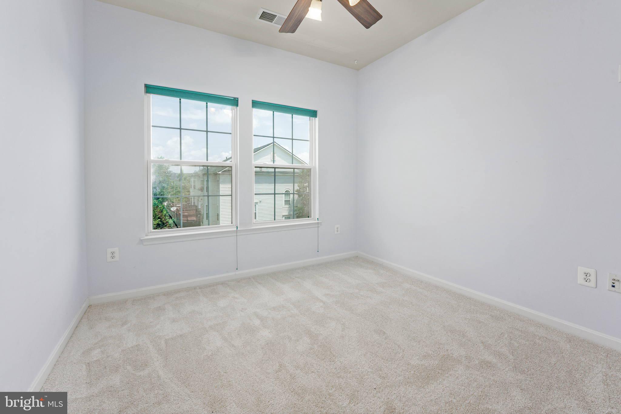 24752 Clock Tower Square Aldie, VA 20105 - Photo 25 of 37