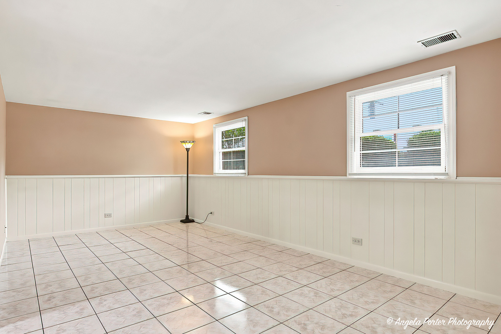 15 Old Mill Grove Road Lake Zurich, IL 60047 - Photo 15 of 29 Gallery Image 15