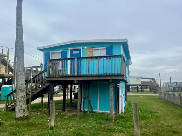 a house view with a garden space