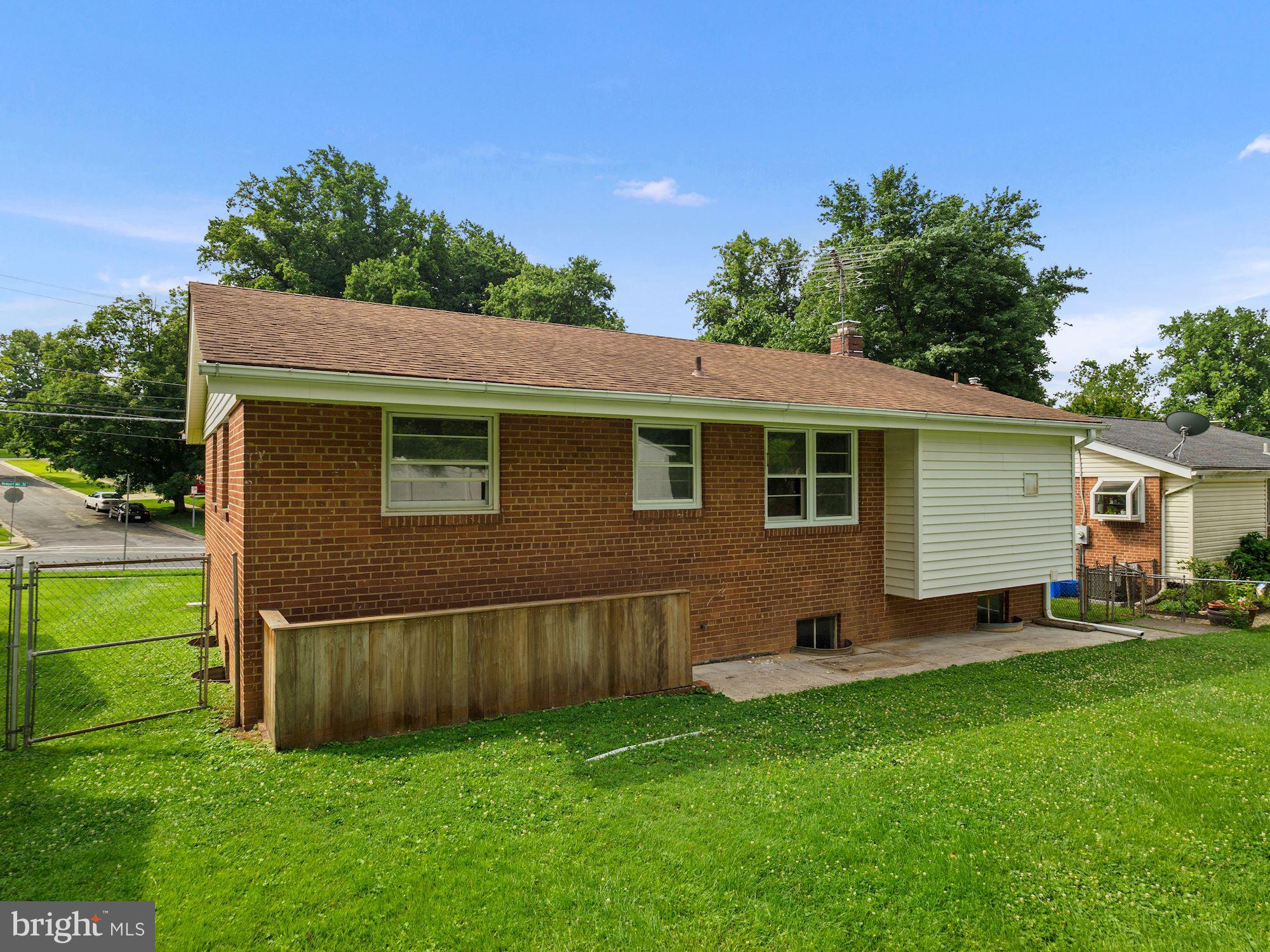 11320 Newport Mill Road Silver Spring, MD 20902 - Photo 12 of 15 Walk up from basement!