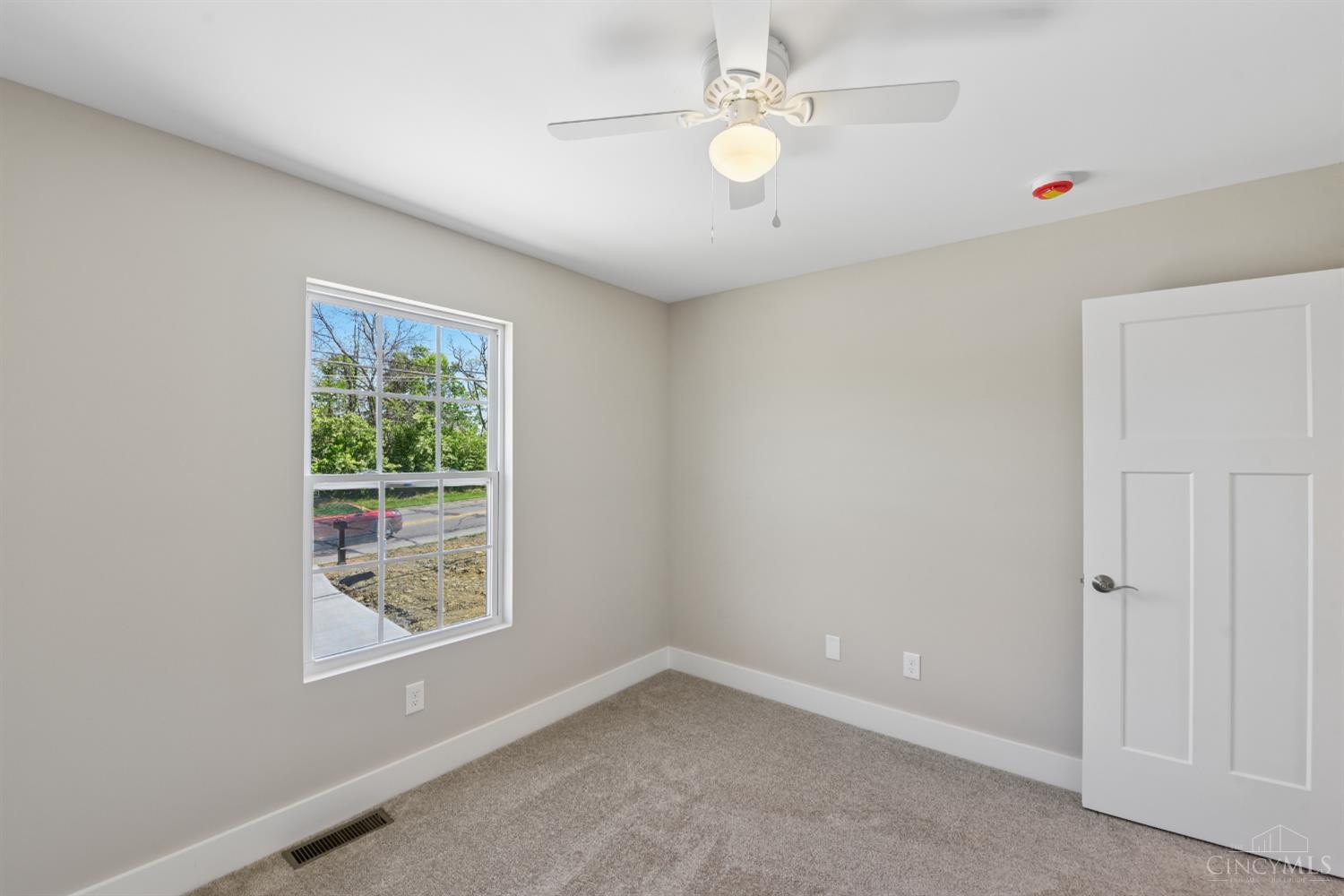 1115 Compton Road Cincinnati, OH 45231 - Photo 22 of 47