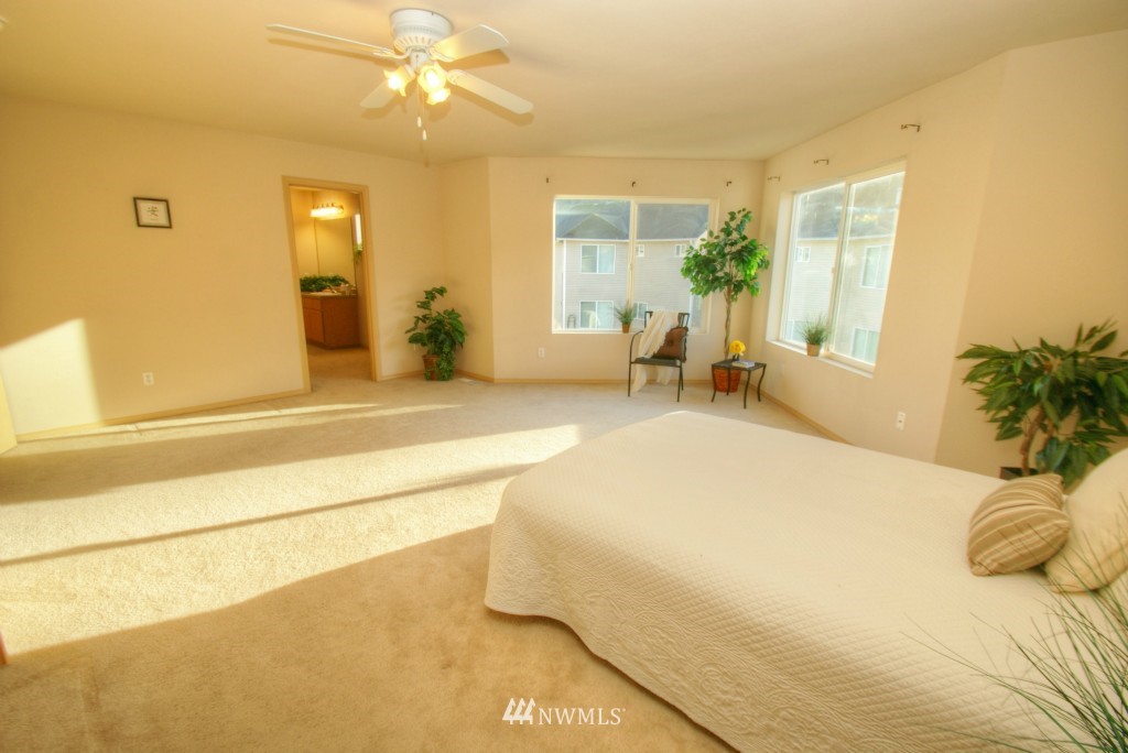 14511 Southeast 153rd Place Renton, WA 98058 - Photo 17 of 24 Gallery Image 17