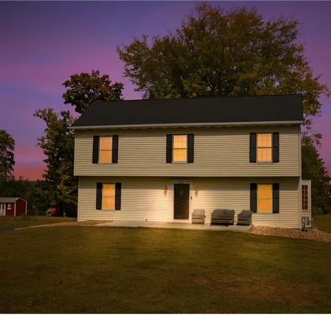 $329,000 | 412 Circle Drive, Ellwood City, PA 16117