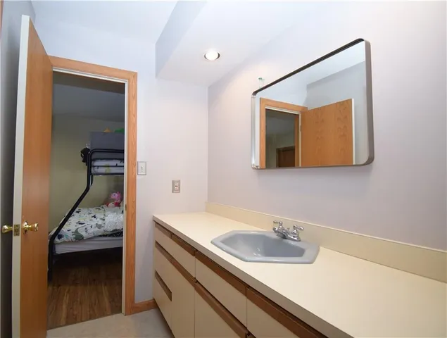 $329,000 | 412 Circle Drive, Ellwood City, PA 16117