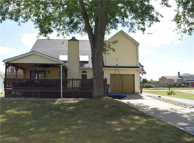 $329,000 | 412 Circle Drive, Ellwood City, PA 16117