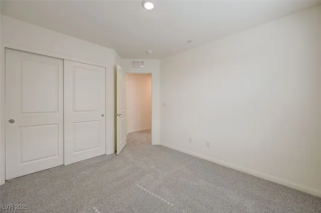 $2,200 | 502 Red Lovebird Avenue, Henderson, NV 89011