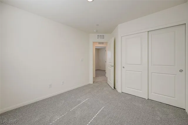 $2,200 | 502 Red Lovebird Avenue, Henderson, NV 89011