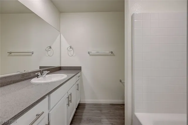 $2,200 | 502 Red Lovebird Avenue, Henderson, NV 89011