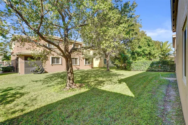 $999,000 | 20456 Northwest 8th Court, Miami Gardens, FL 33169