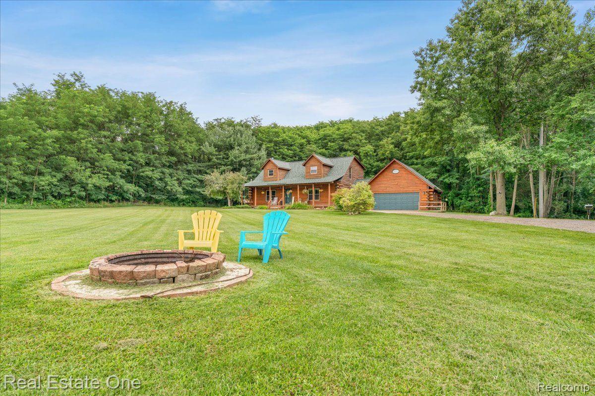 7596 Fisher Road Howell, MI 48855 - Photo 3 of 41 "Up North" Feel without the Drive