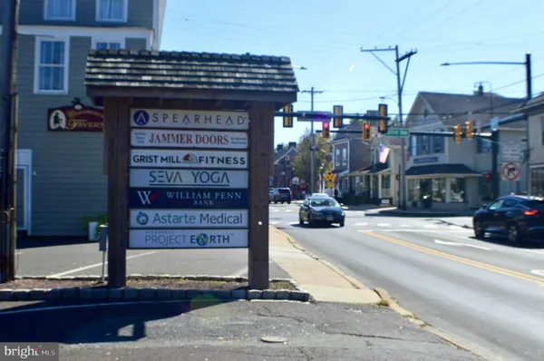 $275,000 | 307 Yardley Common, Morrisville, PA 19067