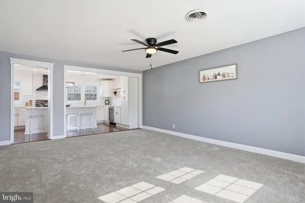 $275,000 | 307 Yardley Common, Morrisville, PA 19067