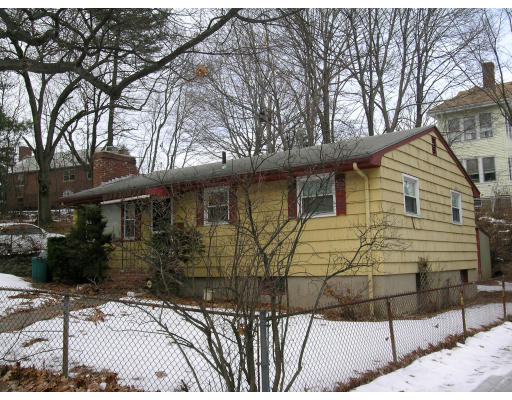 308 Charles River Road Watertown, MA 02472 - Photo 3 of 13 Gallery Image 3