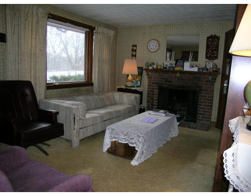 308 Charles River Road Watertown, MA 02472 - Photo 8 of 13 Gallery Image 8