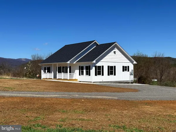 $319,000 | 152 Fisher Lane, Moorefield, WV 26836