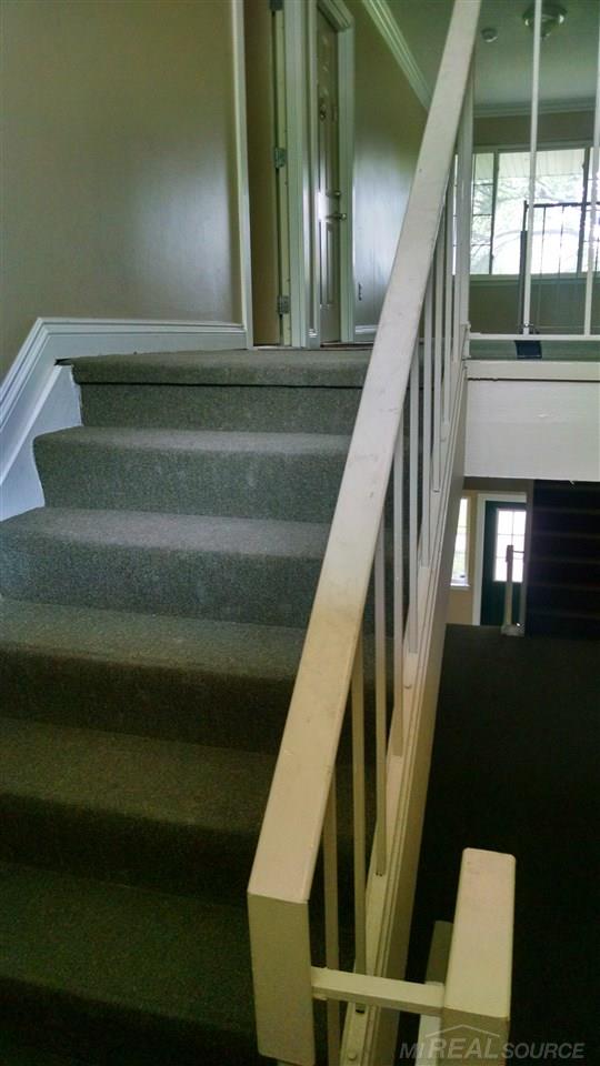 45260 Keding Street, Unit 301 Utica, MI 48317 - Photo 3 of 33