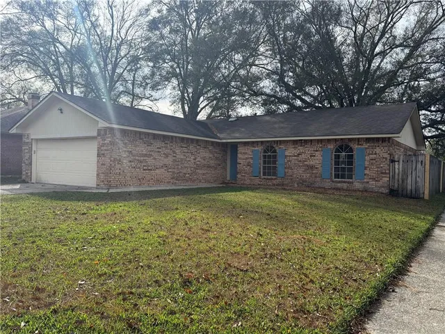 $1,850 | 101 Marin Circle, Slidell, LA 70458